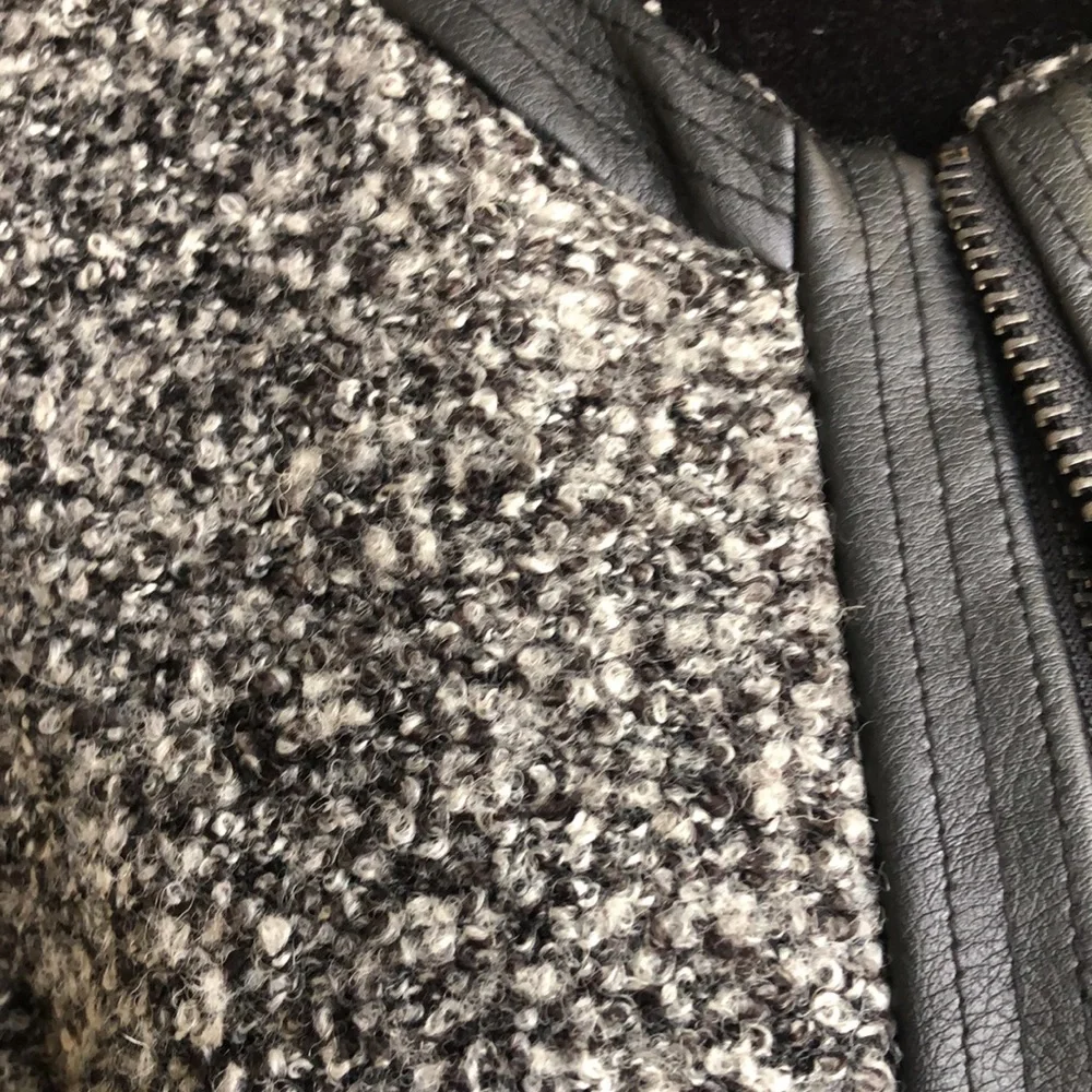 Jacket - Picture 5 of 6